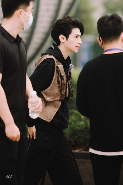 《魔熙先生》罗云熙