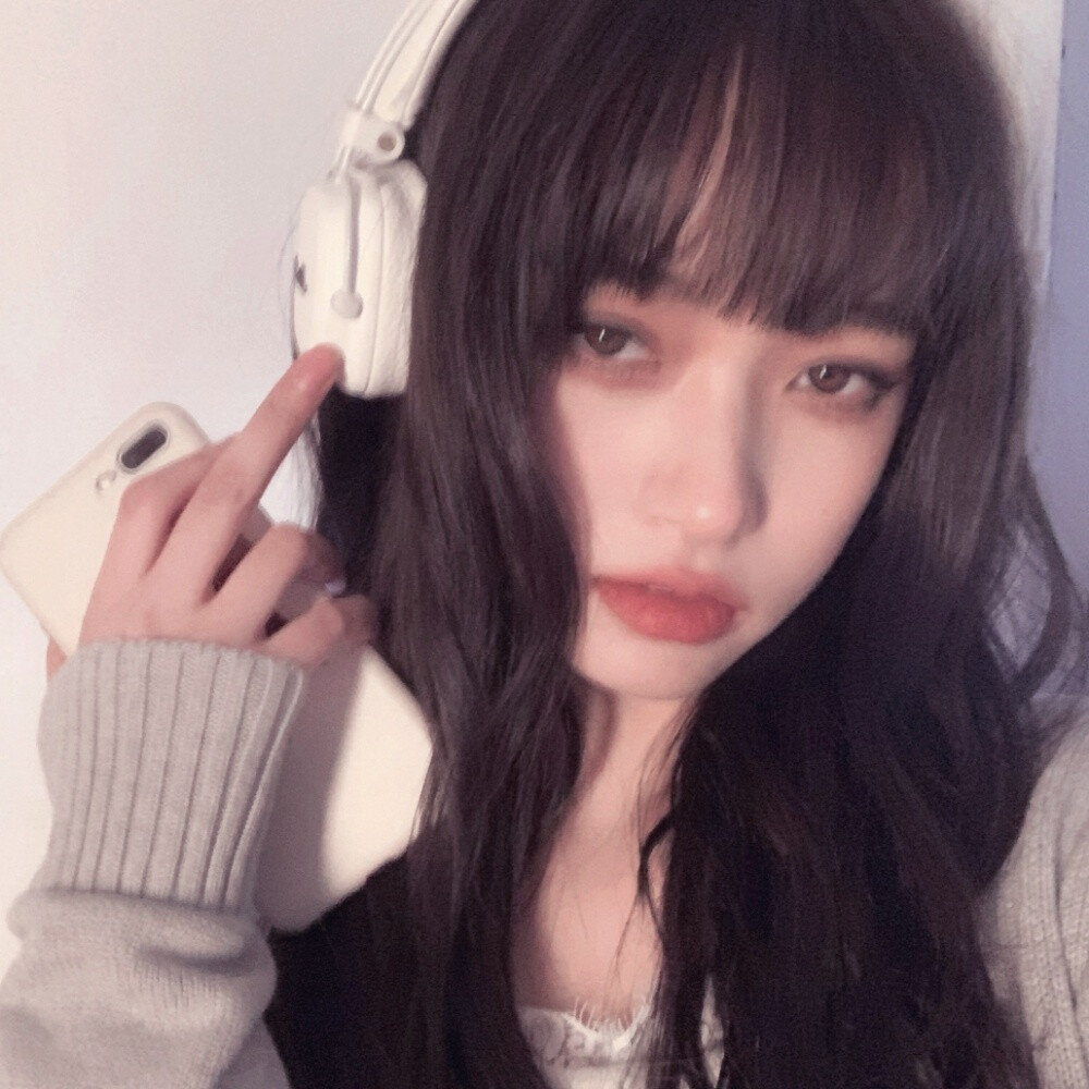 在我的眼间距里游泳