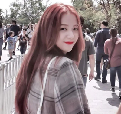 jisoo头像
