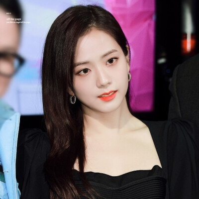 金智秀 cr.offthepage_js