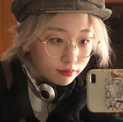 鼻钉人 去当p图素材吧