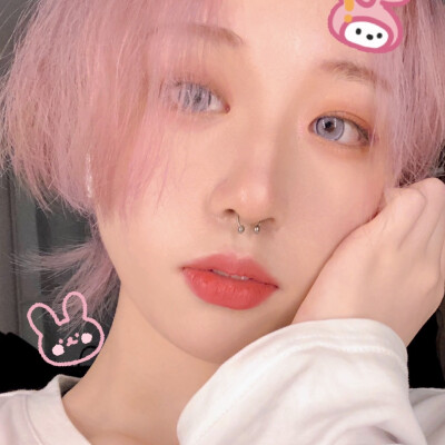 鼻钉人 去当p图素材吧