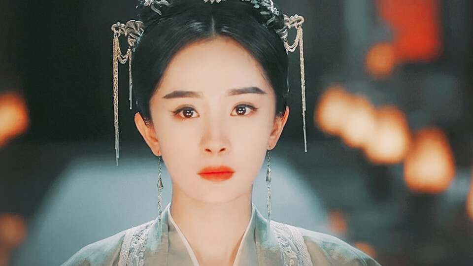 杨幂橙光素材 抱图收藏点赞 图片来自堆糖,侵权必删