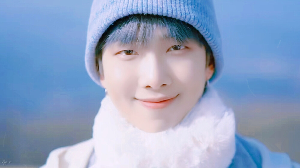 金南俊
2021 WINTER PACKAGE' PREVIEW SPOT