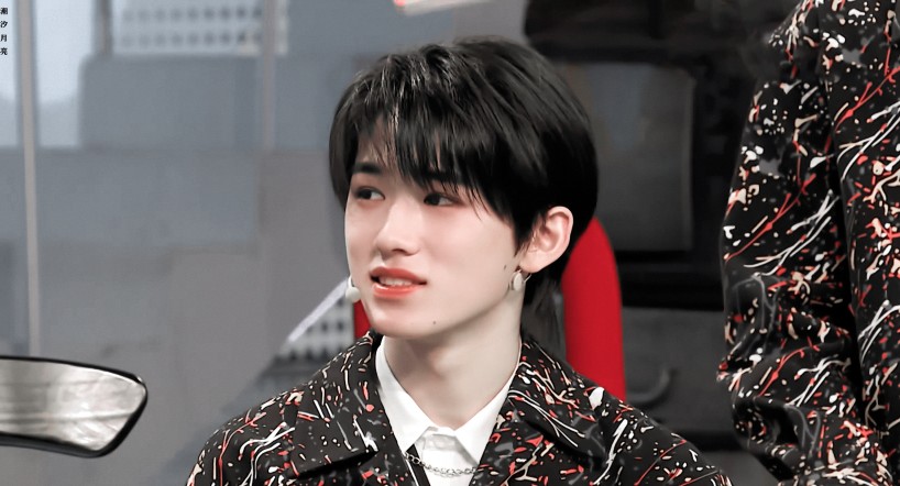 宋亚轩 接招吧前辈