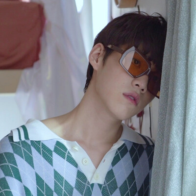 BKPP
<注视>
Nadal x Oppo Reno5花絮
cr: weibo Pain_Killer4