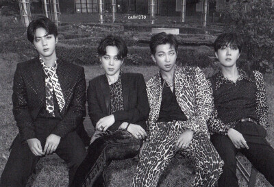 防弹少年团
cr.logo