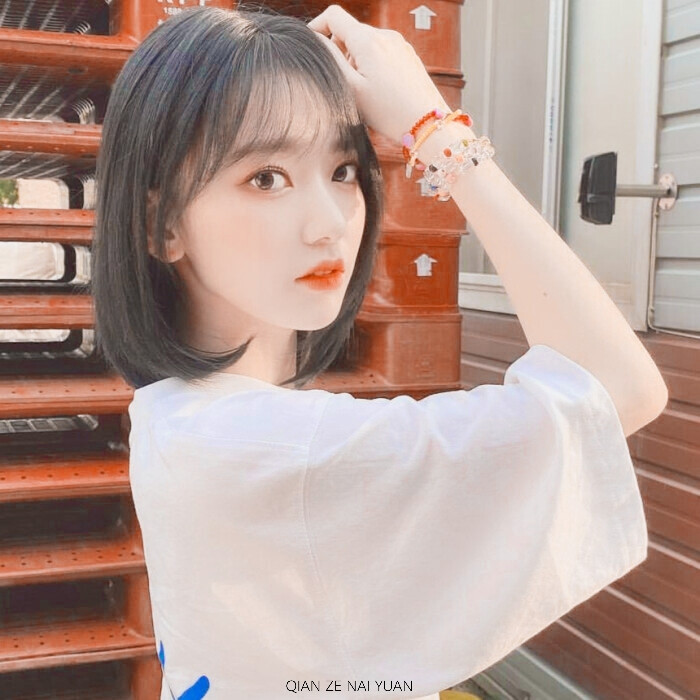 Sakura
——“你很可爱 不仅可爱 还值得被爱”