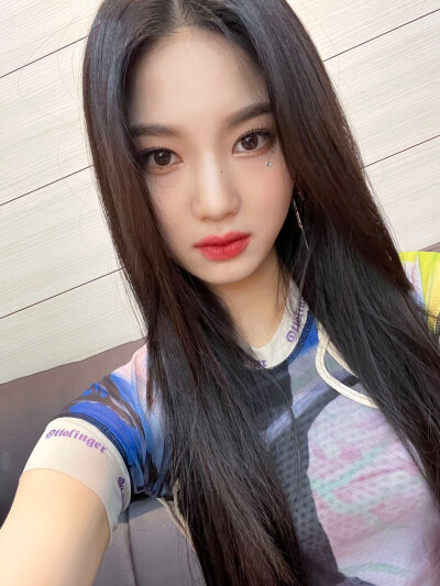 李彩英