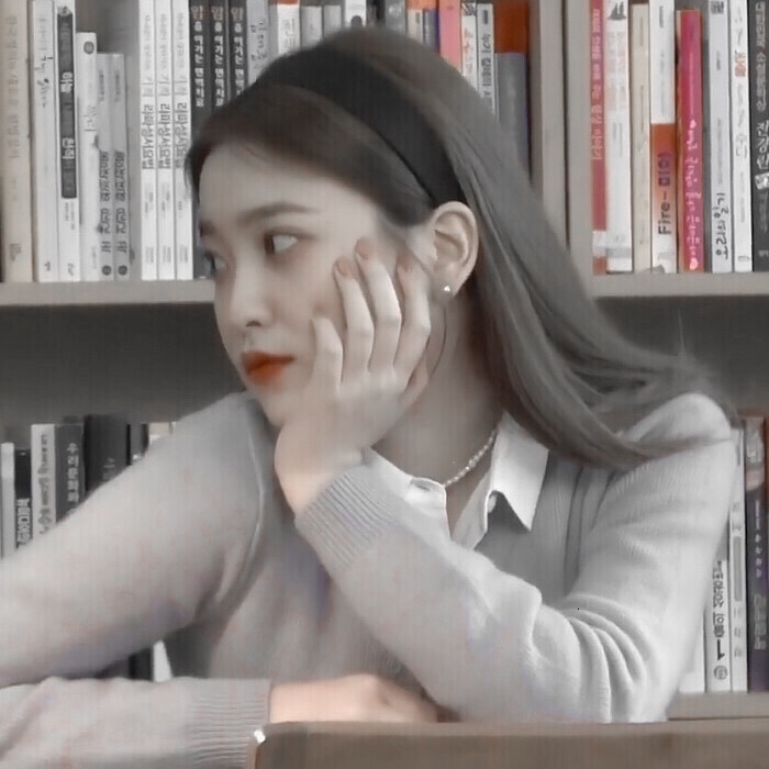 
小椰在等你回來**Red velvet cake
/