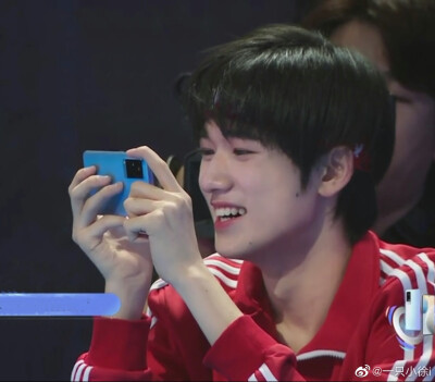 王牌对王牌 宋亚轩 时代少年团 炸 可爱 头像