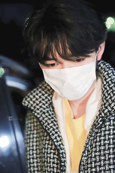 宋亚轩 头像 壁纸 时代少年团 炸