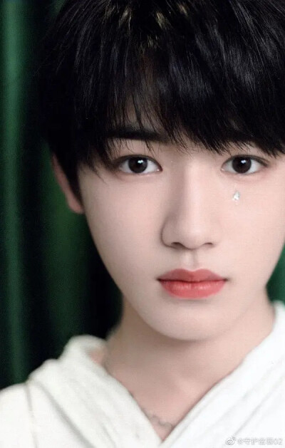 宋亚轩 头像 壁纸 时代少年团 炸