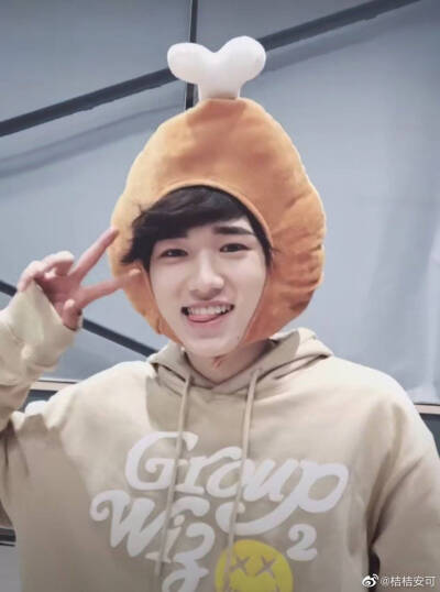 宋亚轩 头像 壁纸 时代少年团 炸