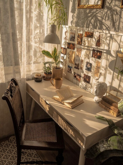 ᴳʳᵃᵗᵉᶠᵘˡ, ᵃˡˡ ᵗʰᵉ ᵍᵉⁿᵗˡᵉⁿᵉˢˢ.
心存感激，所遇皆温柔。