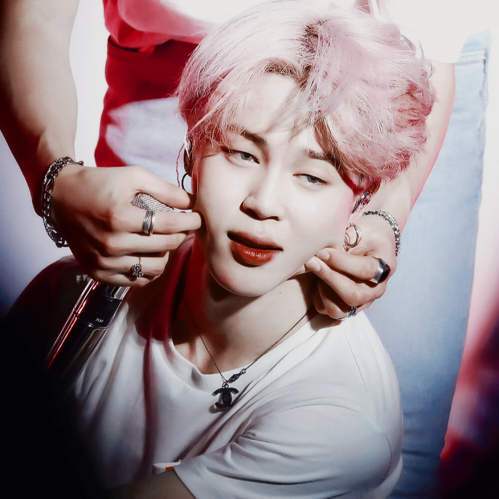 你以为我喜欢你是吗？呵，先搞清楚情况再说
©baekhyunnn88/
原图MINToYou_1013