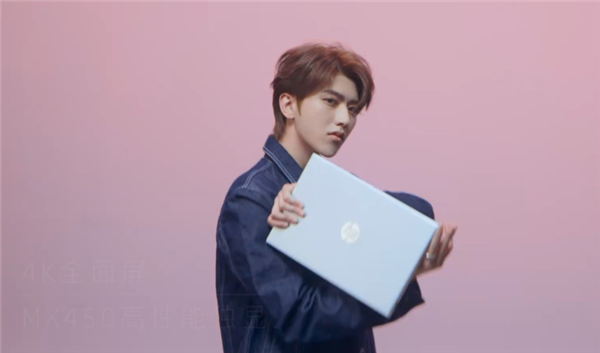 惠普电脑代言人–蔡徐坤