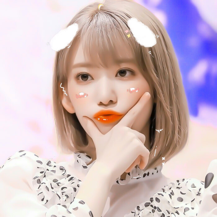 「宫脇咲良」
©39ynwa
©贴纸许辄。