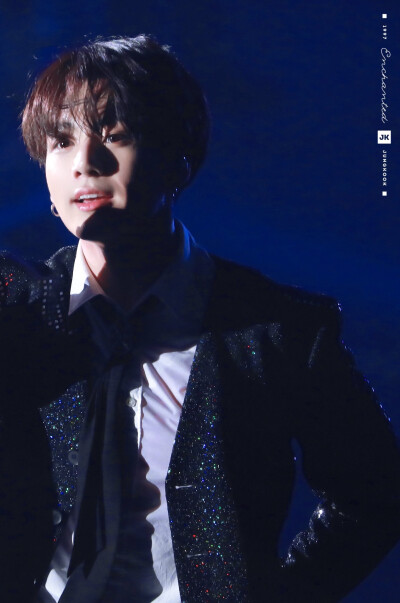 田柾国 jk0901
cr.Enchanted JK