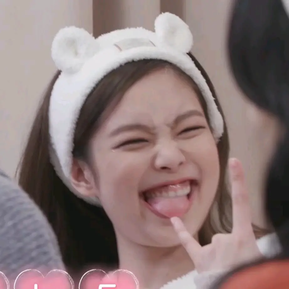 JENNIE头像