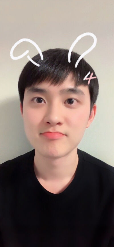 EXO D.O. 都敬秀