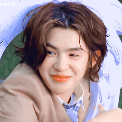 黄明昊Justin/林念肆
/忘记原图系列