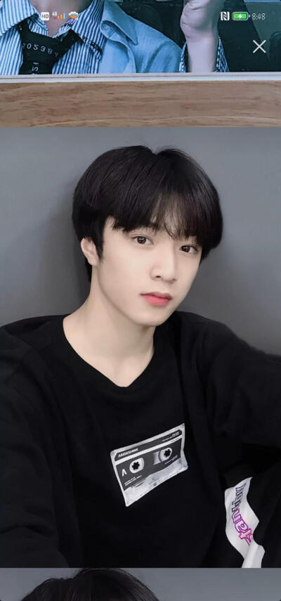 你是年少轻少的喜欢_时代少年团
