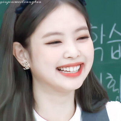 Jennie 原截江纪然
©林以桃