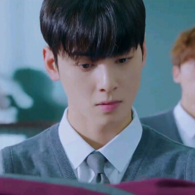 ·女神降临-李修浩
·车银优可二改
·注明亓官妍/详情看简介