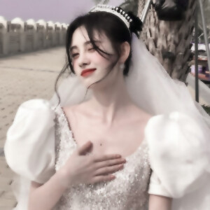 鞠婧祎

背景图妖九