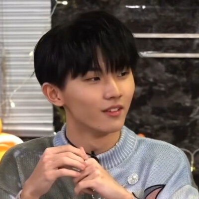 马嘉祺可二改
二改标明白祁