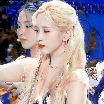 日本名媛名井南
原截江纪然
名井南/严俊渝耀