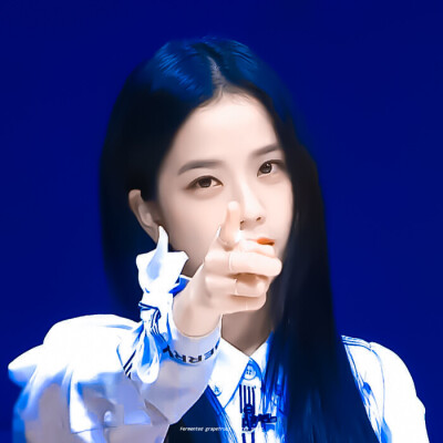 jisoo
@蓝色遐想录