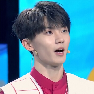 马嘉祺可二改
二改标明白祁