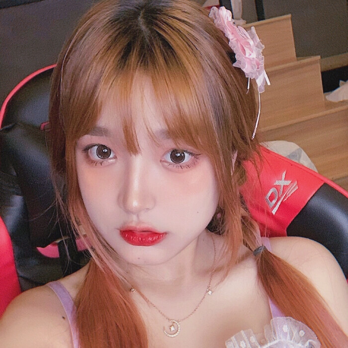 女头 二传标明严俊渝耀