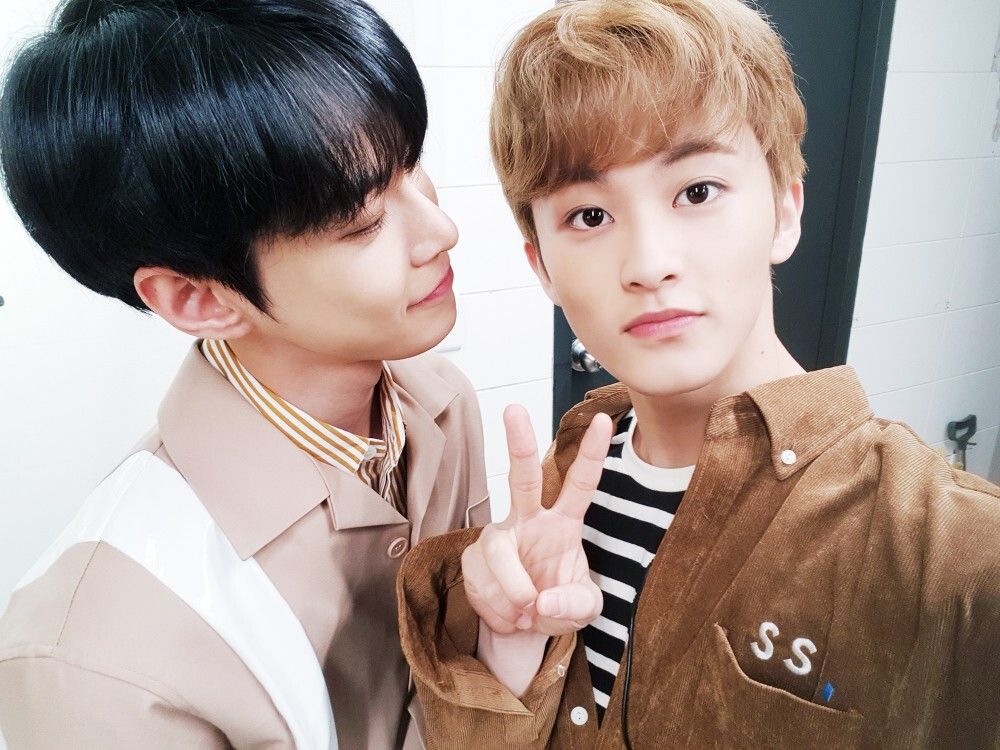 DoYoung MARK