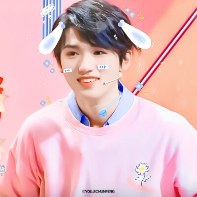 
“小宋老师想吃草莓蛋糕。”
