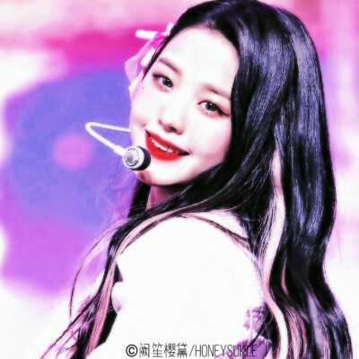 〈无文案〉
张元英/阙笙樱黛