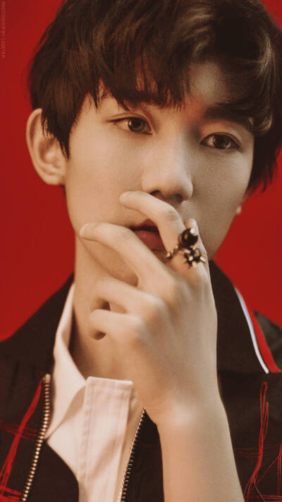 TFboys 王源 头像壁纸
侵删