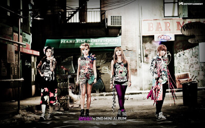 2NE1