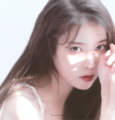 IU