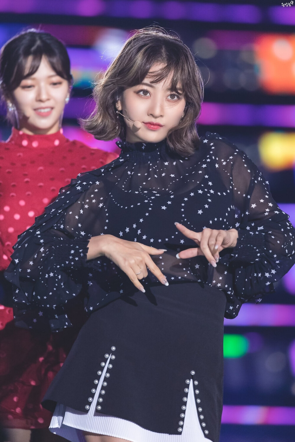 志效 jihyo 樸志效 TWICE??????