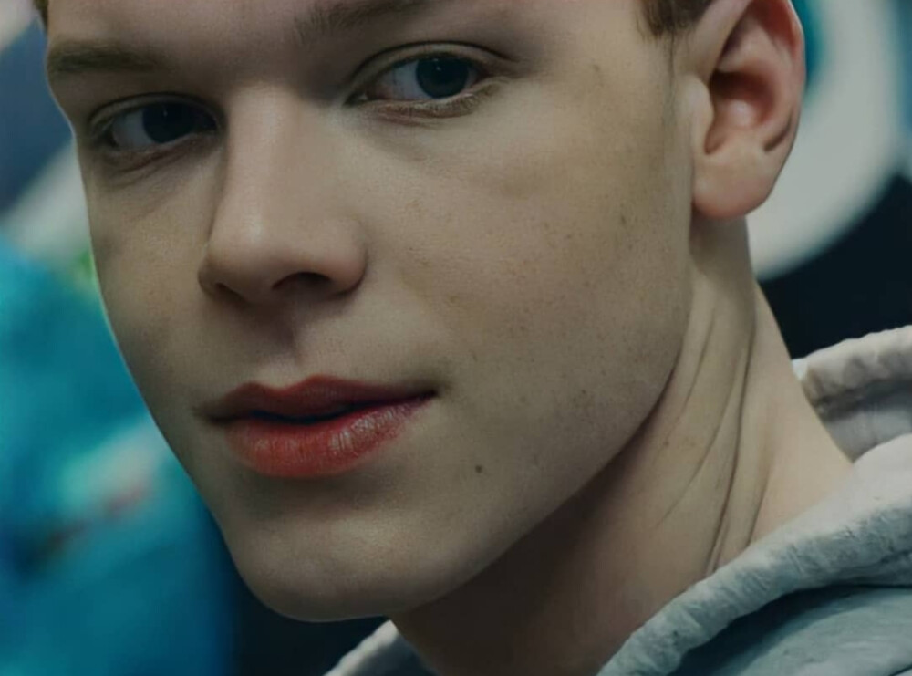 卡梅隆莫纳汉
cameron monaghan