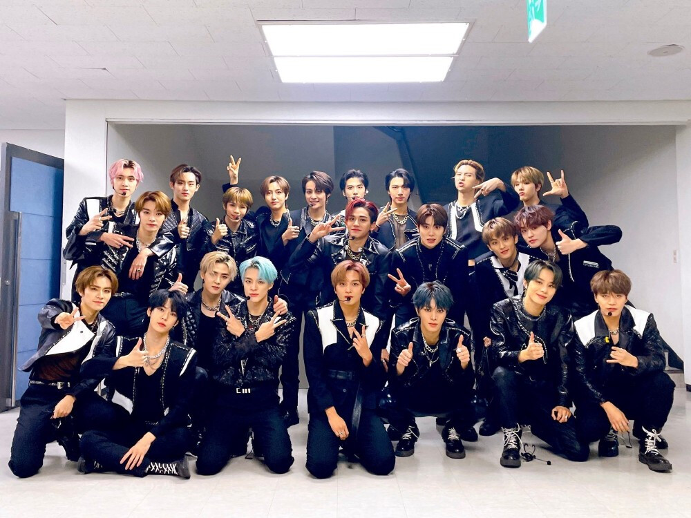 NCT23人大合照