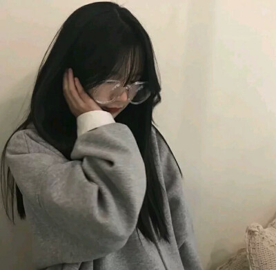 女头
可可爱爱没脑袋
