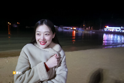 sulli
