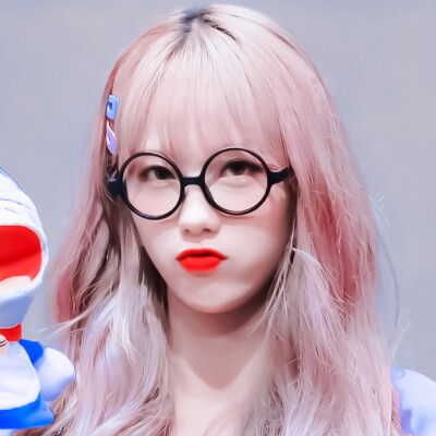 李LUDA