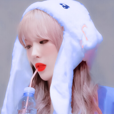 李LUDA