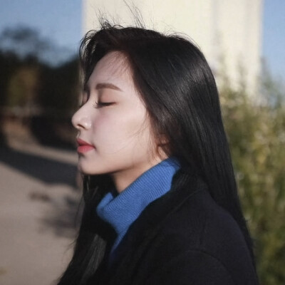 Tzuyu后三张色块真的好难搞_(:з」∠)_