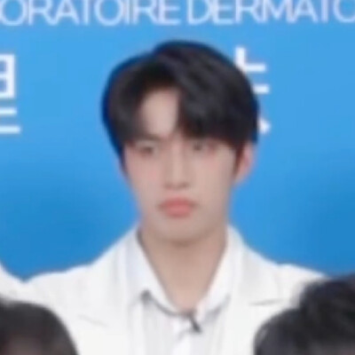 F：理肤泉直播
二改看专辑